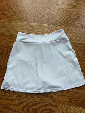 Loukeith Women's White Tennis Skirt